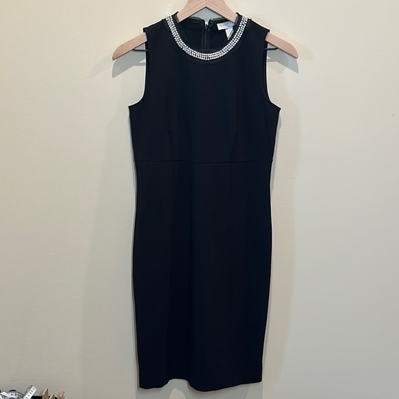 LOFT sleeveless sheath dress - Picture 1 of 7